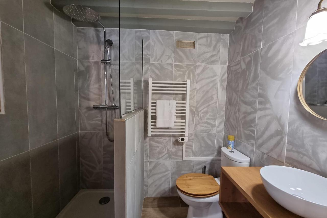 The Saint Jean Suite - Cozy For 2 - Center Honfleur With Fireplace Buitenkant foto