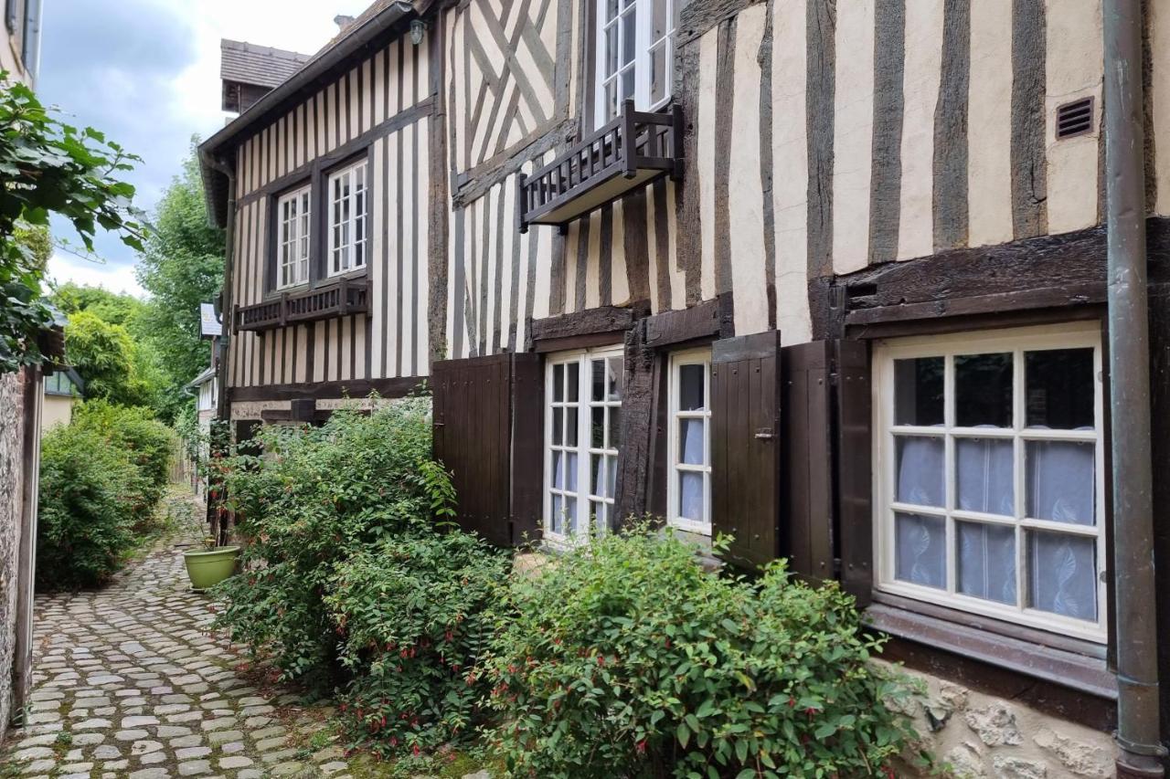 The Saint Jean Suite - Cozy For 2 - Center Honfleur With Fireplace Buitenkant foto
